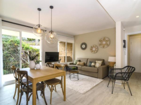 Sitges Spaces Beachside Retreat- 4 Bedrooms, 2 bathrooms, Terrace, Near Beach